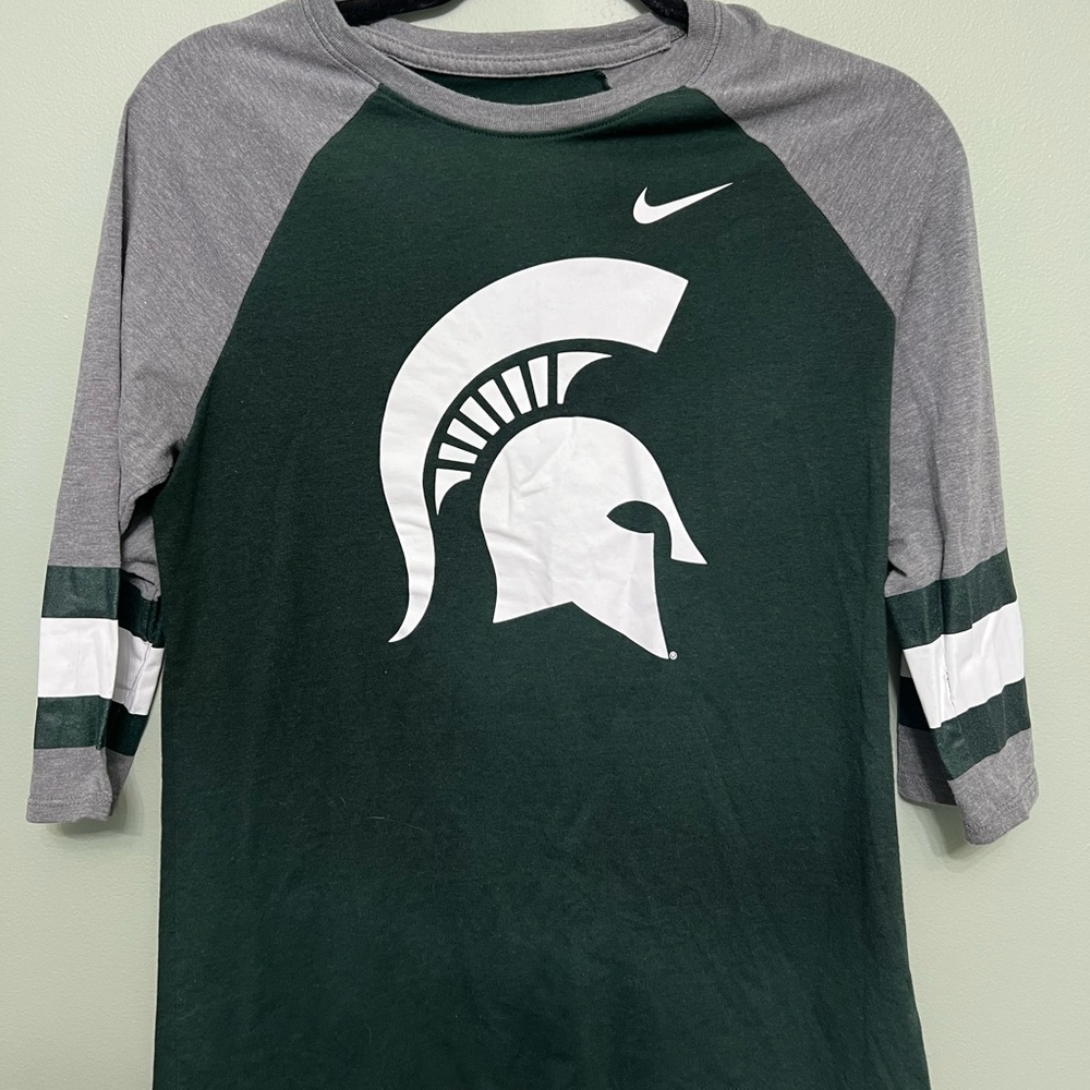 Nike Athletic Tee in Green and Gray